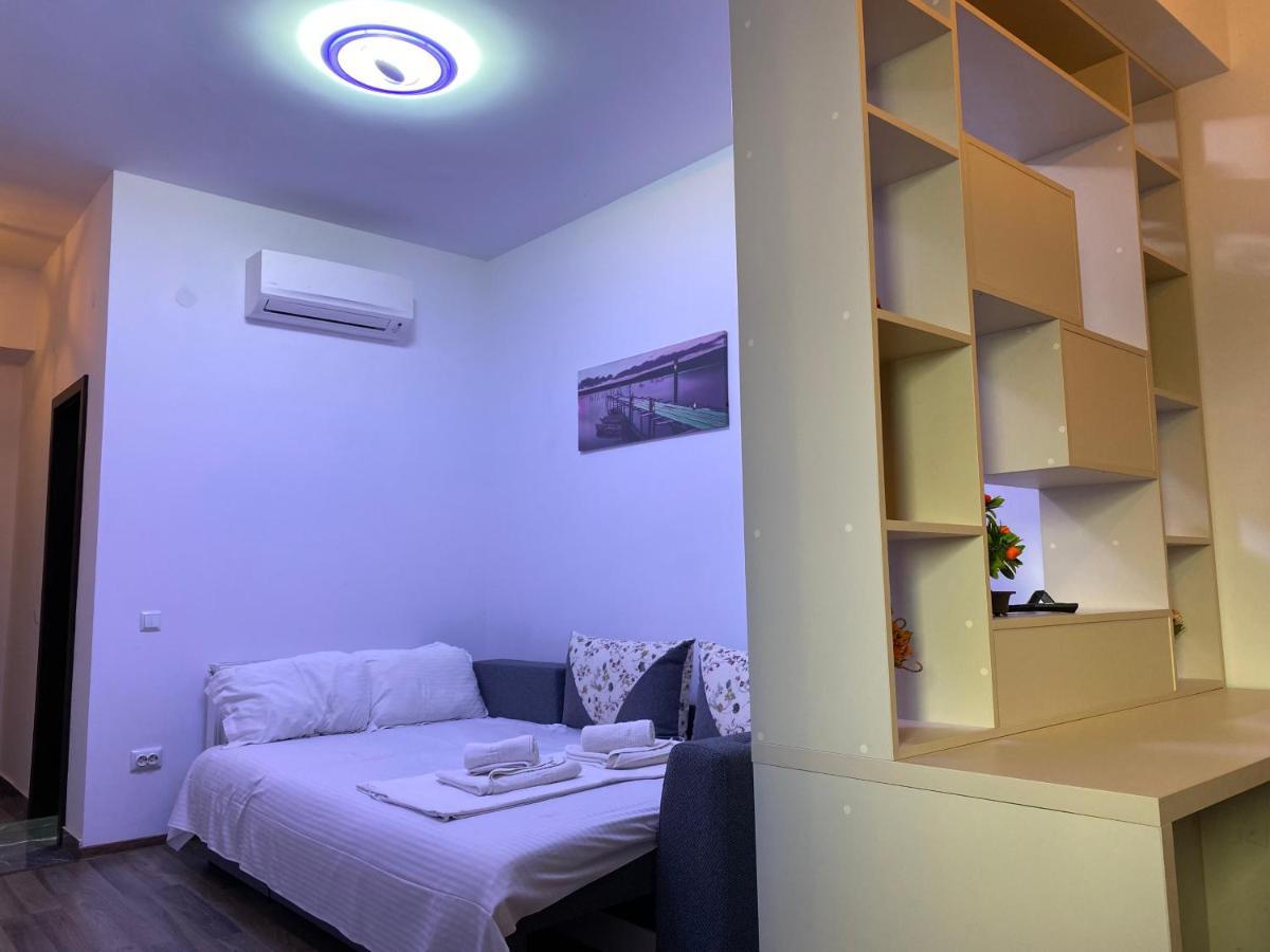 Studios & Apartments Palas By Glam Apartments Яш Екстериор снимка