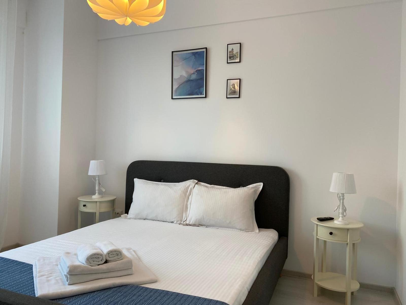 Studios & Apartments Palas By Glam Apartments Яш Екстериор снимка