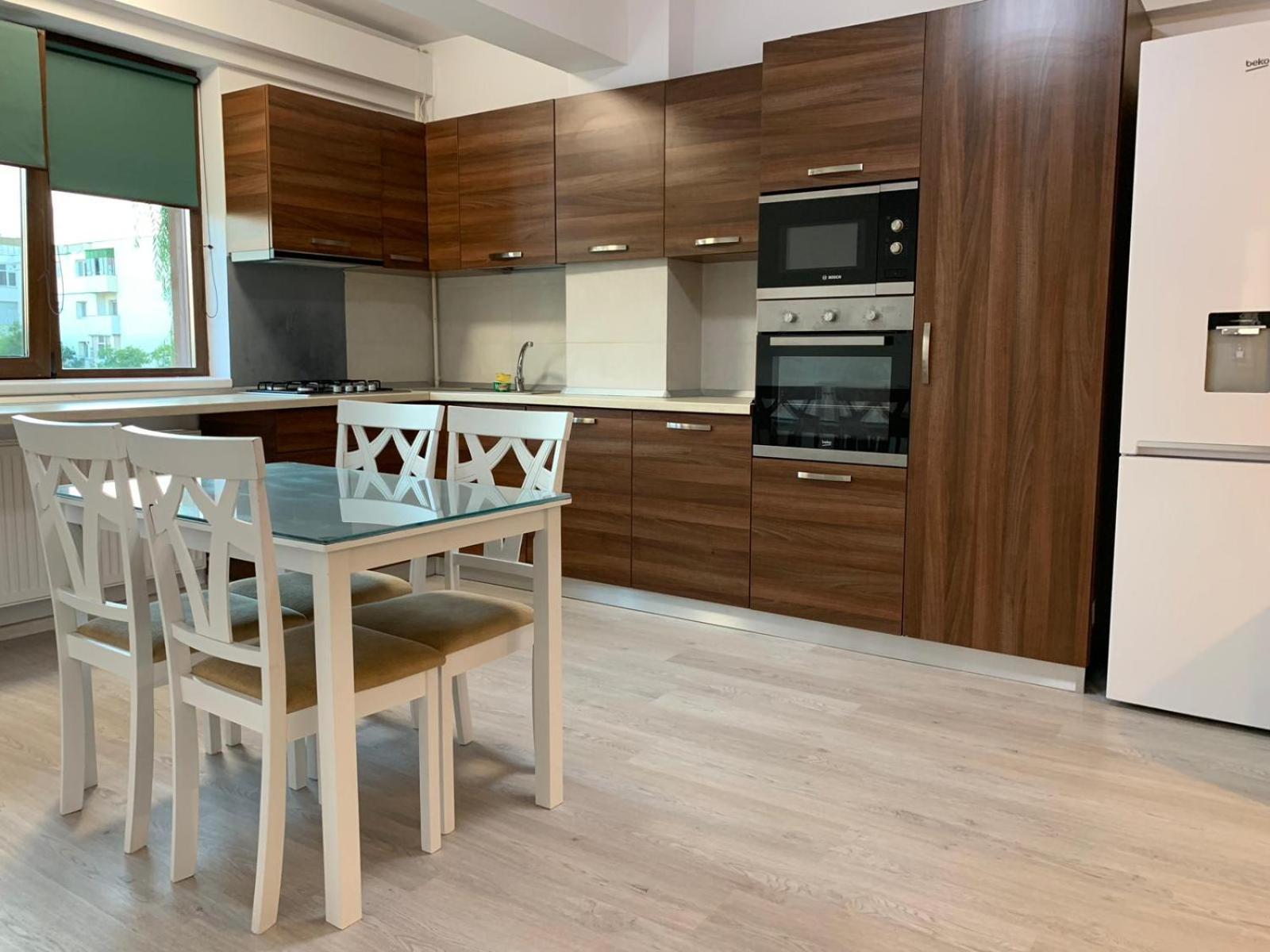 Studios & Apartments Palas By Glam Apartments Яш Екстериор снимка