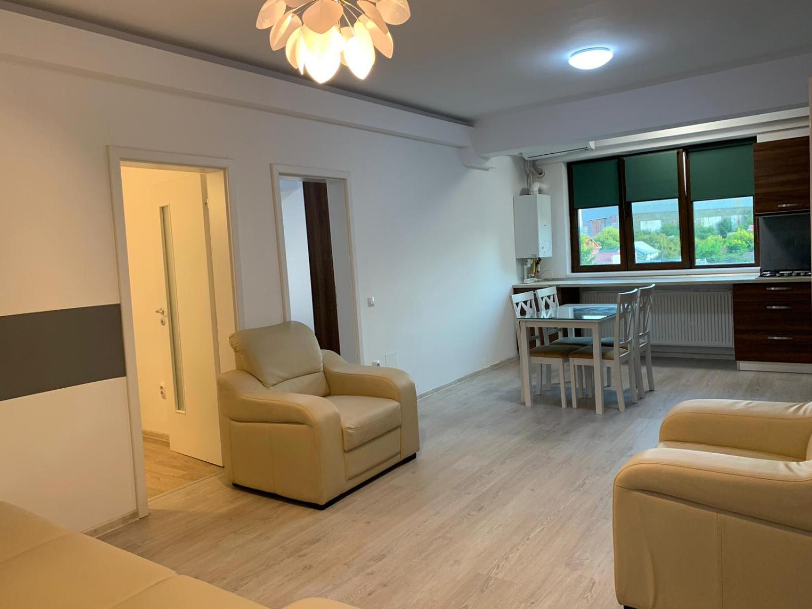 Studios & Apartments Palas By Glam Apartments Яш Екстериор снимка
