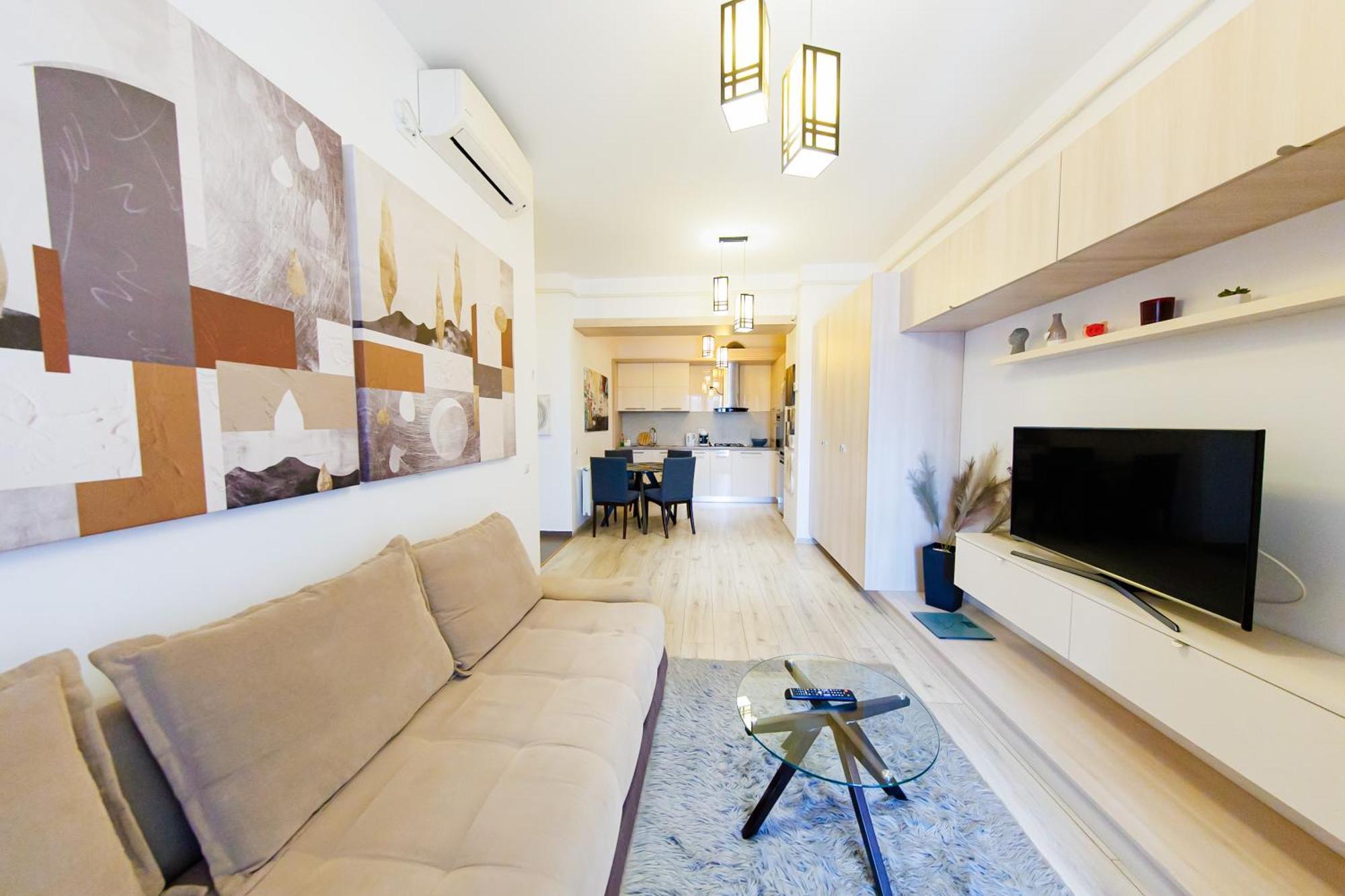 Studios & Apartments Palas By Glam Apartments Яш Екстериор снимка