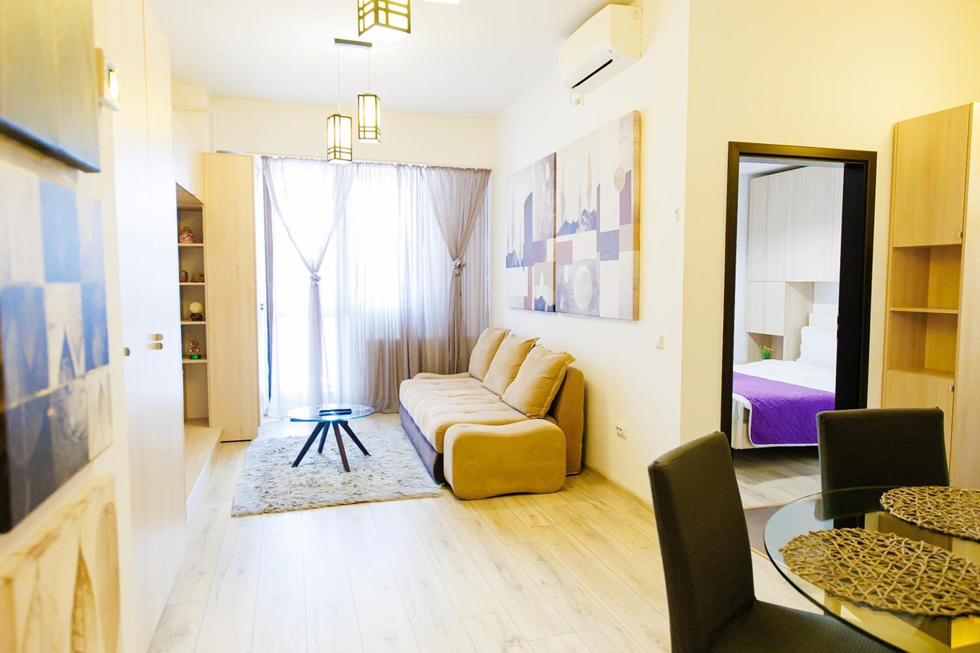 Studios & Apartments Palas By Glam Apartments Яш Екстериор снимка