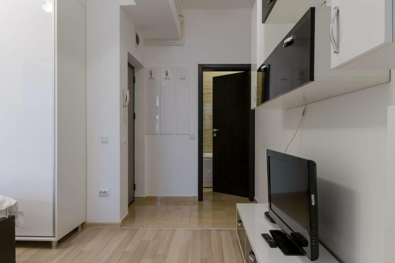 Studios & Apartments Palas By Glam Apartments Яш Екстериор снимка